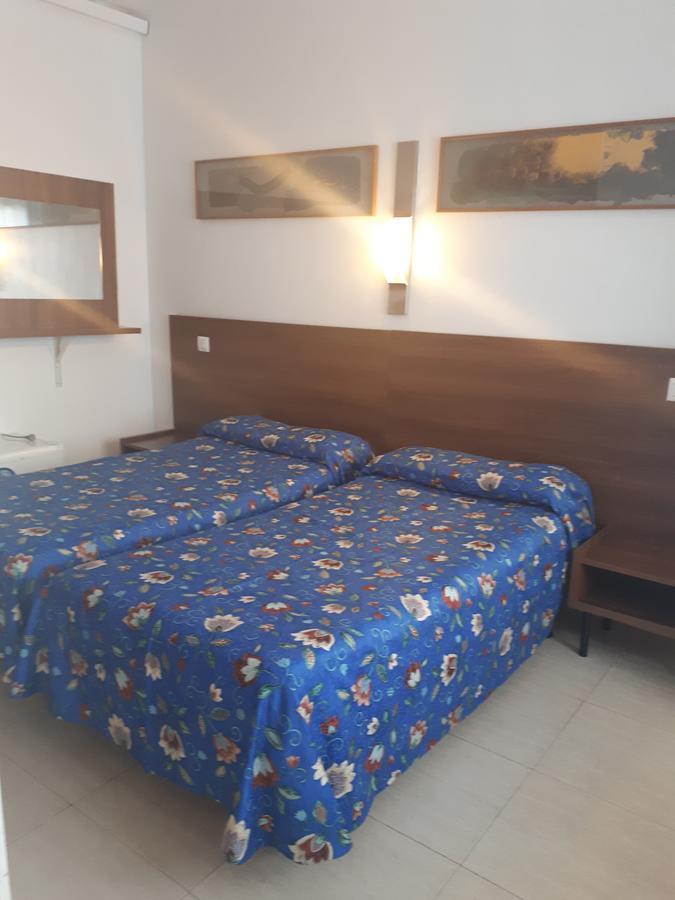 Hostal Margarita Pineda de Mar Extérieur photo